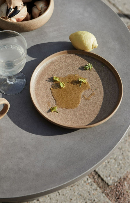 Großer Teller, Cara, Camel